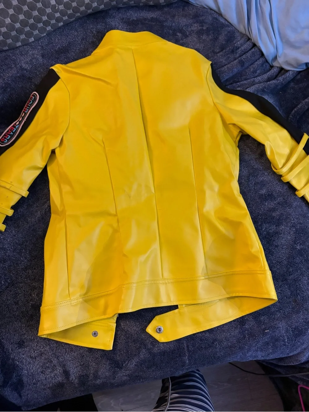 None bold yellow